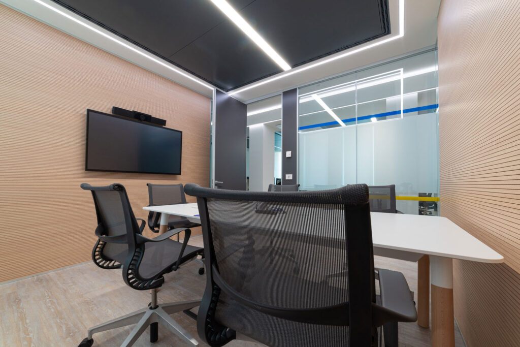 06-cfl-arredamenti-arredo-ufficio-torino-reale-mutua